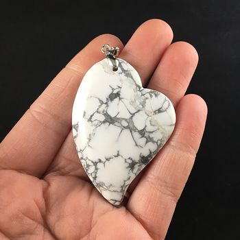 Heart Shaped White Howlite Stone Jewelry Pendant #Ylol0QIO7K4