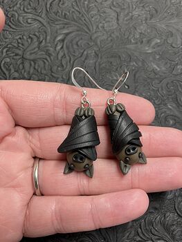 Adorable Polymer Clay Vampire Bat Earrings #mu2jtaHHZWY