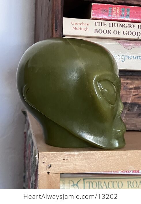 Alien Head Crystal Carving in Green Serpentine - #ji3aB9UHoeM-9