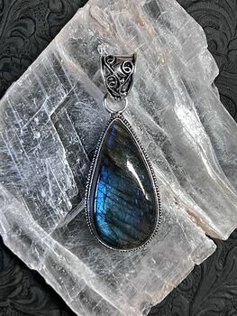 Antique Styled Dark Blue Flash Labradorite Pendant Stone Crystal Jewelry #4Yt1trhheZk