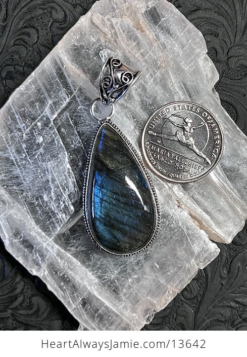 Antique Styled Dark Blue Flash Labradorite Pendant Stone Crystal Jewelry - #4Yt1trhheZk-7