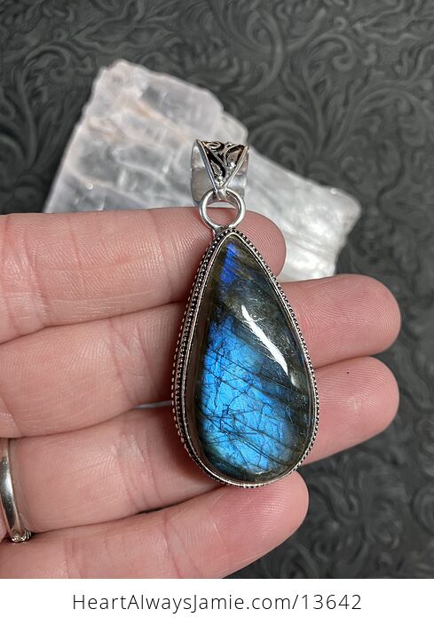 Antique Styled Dark Blue Flash Labradorite Pendant Stone Crystal Jewelry - #4Yt1trhheZk-6