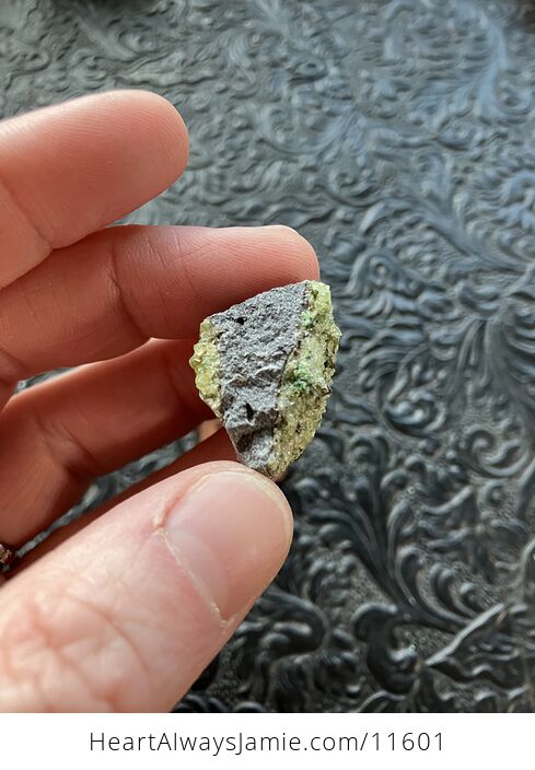 Arizona Olivine Crystals in Peridotite in Basalt Peridot Small Crystal Collector Specimen with a Wood Tag Sm2 - #uc7ieVEYghE-6