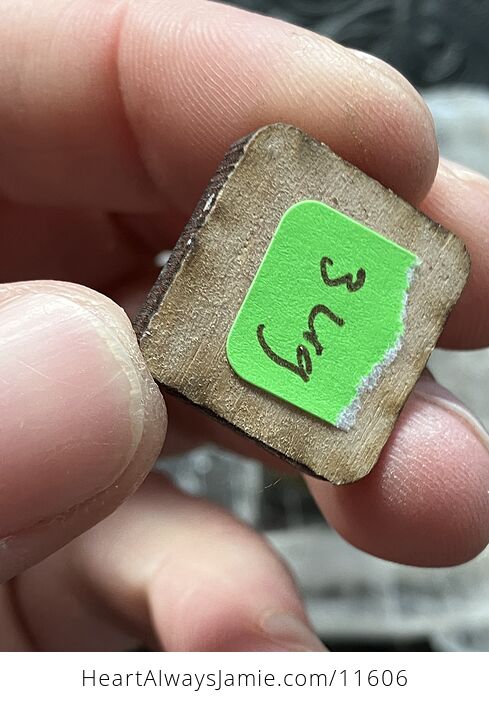 Arizona Olivine Crystals in Peridotite Peridot Collector Specimen with a Wood Tag - #xpJy86TO6co-3