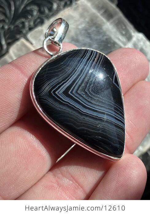 Banded Black Onyx Agate Stone Crystal Jewelry Pendant - #rCle2mYrZFU-4