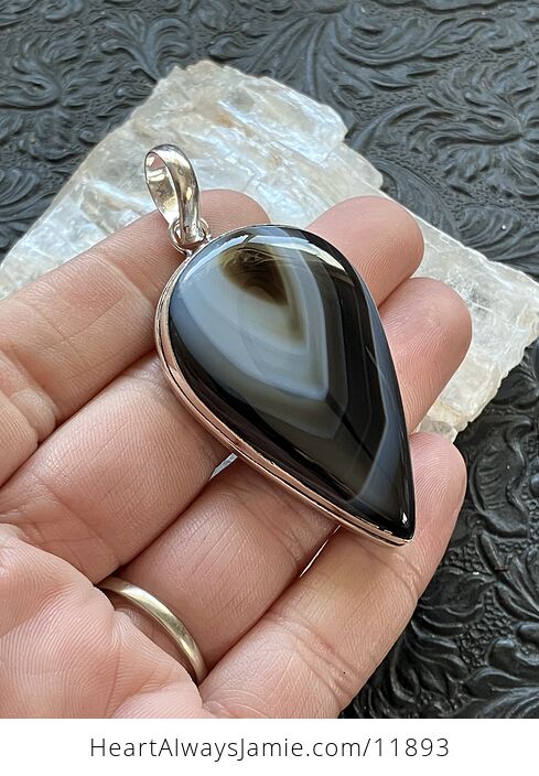 Banded Black Onyx Chalcedony Stone Crystal Jewelry Pendant - #kwvmz3up33g-2