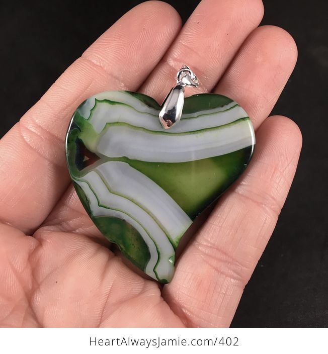 Beautiful Heart Shaped Striped White and Green Agate Stone Pendant Necklace - #X7rMyc3hpnw-2