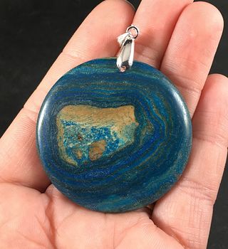 Beautiful Round 34island and Sea34 Tan and Blue Choi Finches Stone Pendant #2wJC6kcyJOo