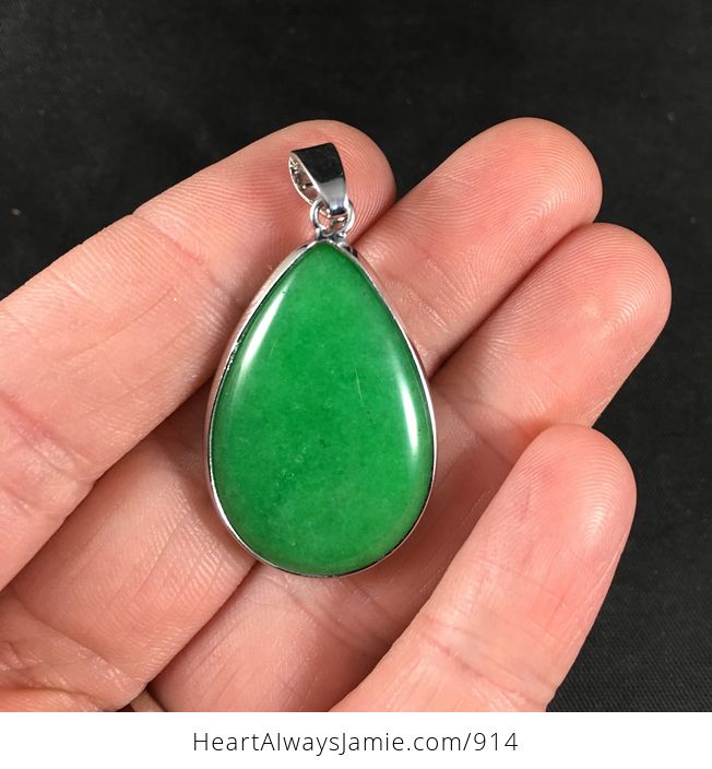 Beautiful Wire Framed Green Agate Stone Pendant Necklace - #LXRREd06hAA-2