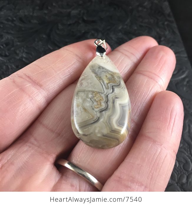 Beige and Crystal Mexican Crazy Lace Agate Stone Jewelry Pendant - #icnng5FuY3s-2