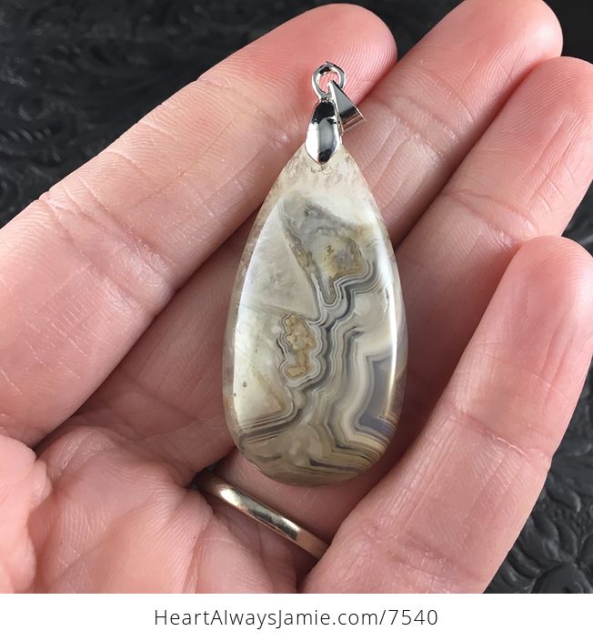 Beige and Crystal Mexican Crazy Lace Agate Stone Jewelry Pendant - #icnng5FuY3s-1