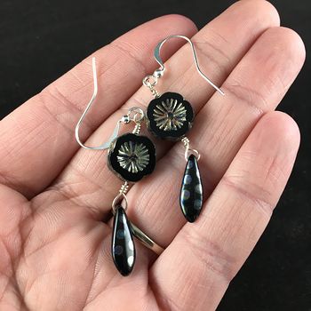 Black and Gold Glass Hawaiian Flower and Peacock Dagger Earrings with Silver Wire #dnDBXHkoMgw