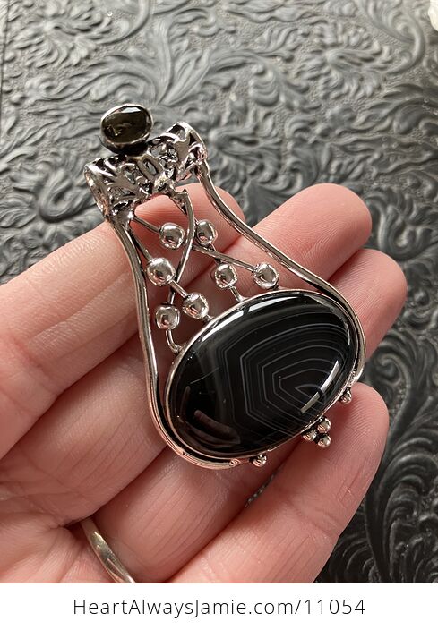 Black Banded Agate and Faceted Gemstone Jewelry Crystal Fidget Pendant - #aAJ30zmpohs-1