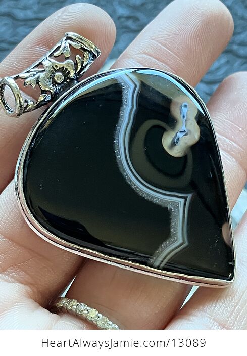 Black Banded Onyx Agate Pendant Gemstone Crystal Jewelry - #KlmEbDtuTM8-4