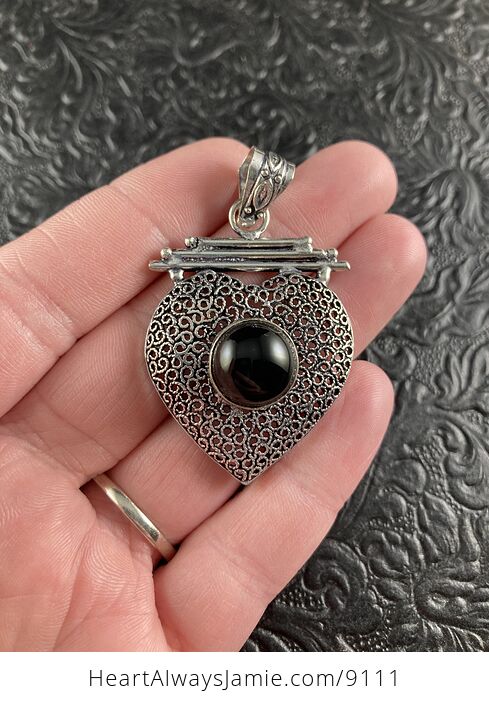 Black Onyx Crystal Stone and Silver Heart Jewelry Pendant - #9rrTuxnxRK8-1