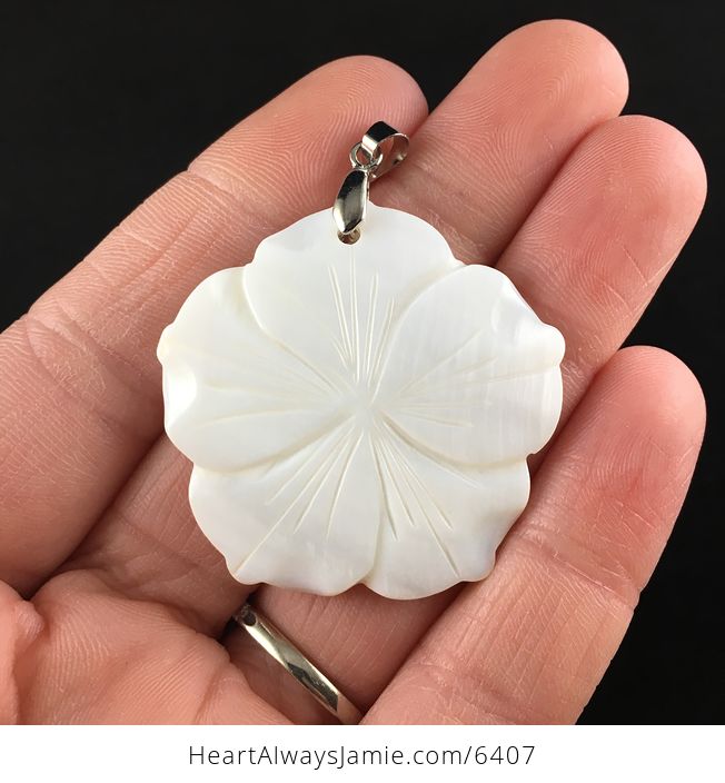 Carved Flower White Shell Pendant - #Ly7l0sQD8Xw-1