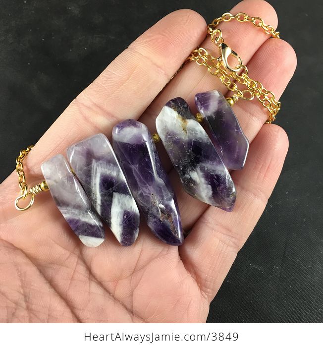 Chevron Amethyst Stone Bar and Gold Chain Pendant Necklace - #4vdIwVRXOu8-1