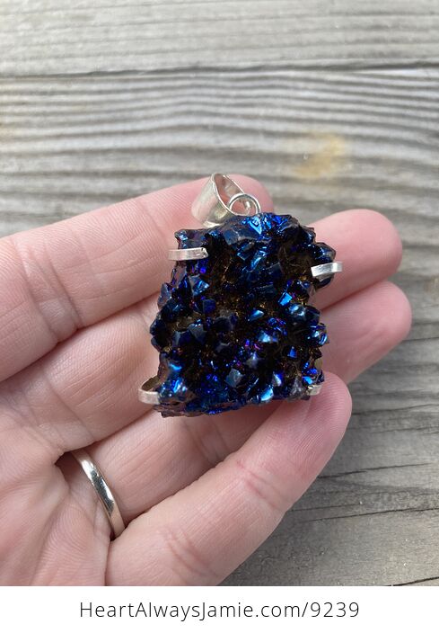 Cobalt Aura Quartz Crystal Pendant - #MCEKu4YcCFU-1