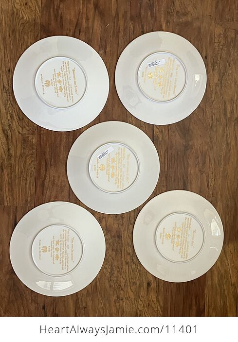 Collectible Plates Children of Aberdeen by Kee Fung Ng Artists of the World Bradex - #qF3ia73I8p0-7