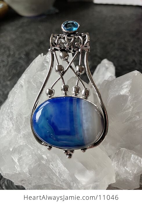Color Treated Blue Agate and Faceted Gemstone Jewelry Crystal Fidget Pendant - #4JmPyvqMO6o-1
