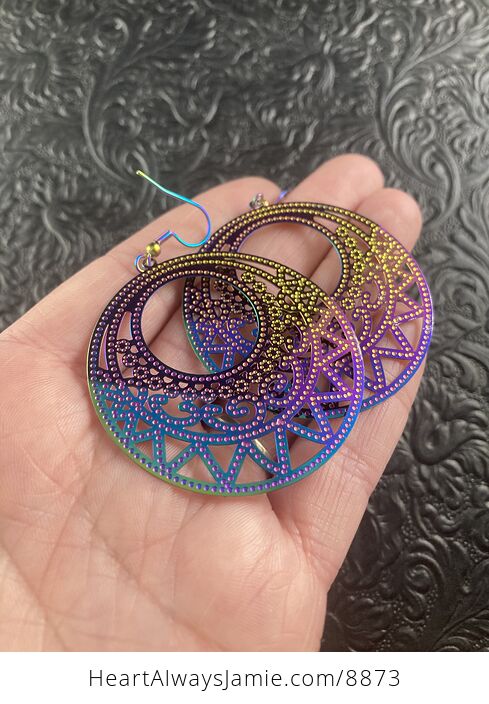 Colorful Chameleon Metal Patterned Circle Earrings - #dRuOJj4Pvnw-1