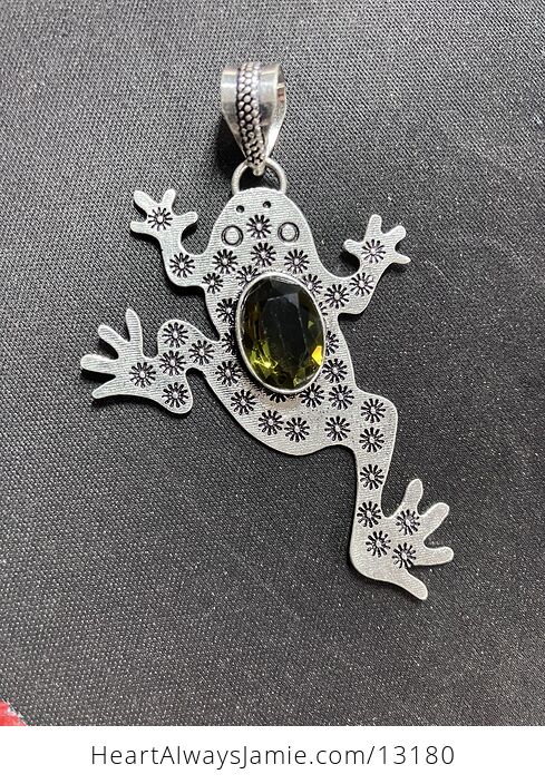 Dark Peridot Frog Stone Jewelry Crystal Pendant - #sotHBfRE8kQ-1