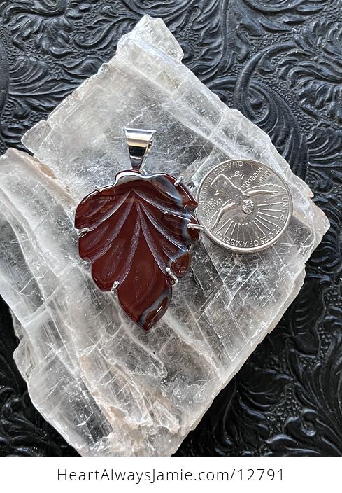 Dark Sardonyx Stone Carved Leaf Stone Jewelry Pendant - #HrCxYgV4byQ-3