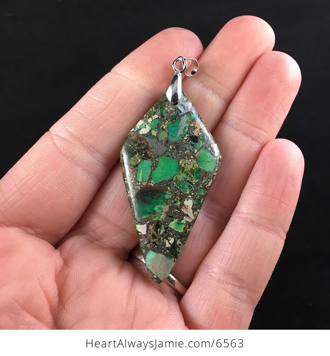 Diamond Shaped Green Sea Sediment Jasper Stone Jewelry Pendant - #By1JaNPrMJA-1