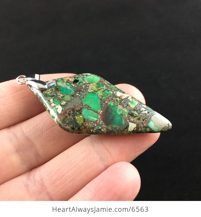 Diamond Shaped Green Sea Sediment Jasper Stone Jewelry Pendant - #By1JaNPrMJA-4