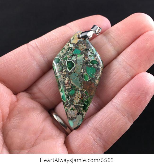 Diamond Shaped Green Sea Sediment Jasper Stone Jewelry Pendant - #By1JaNPrMJA-6