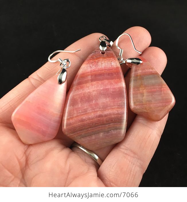 Dyed Pink Calcite Stone Earring and Pendant Jewelry Set - #lG5zzmVu8yI-2