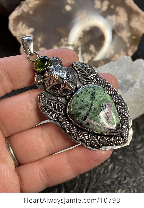 Eagle Peridot and Ruby Zoisite Crystal Stone Jewelry Pendant - #HUMjwuS13qg-3
