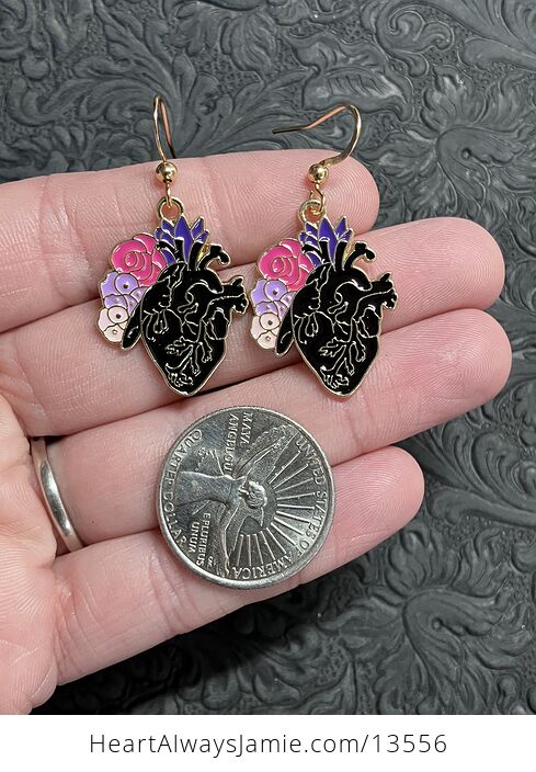 Enamel Roses and Black Anatomical Heart Earrings - #EqGvvzAAr4c-2