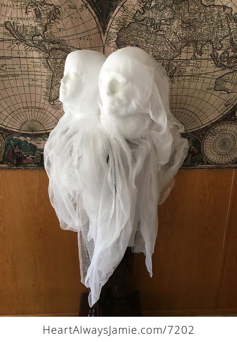 Female Ghost Head Spooky Indoor Halloween Decoration - #X1waPgOgpEU-11