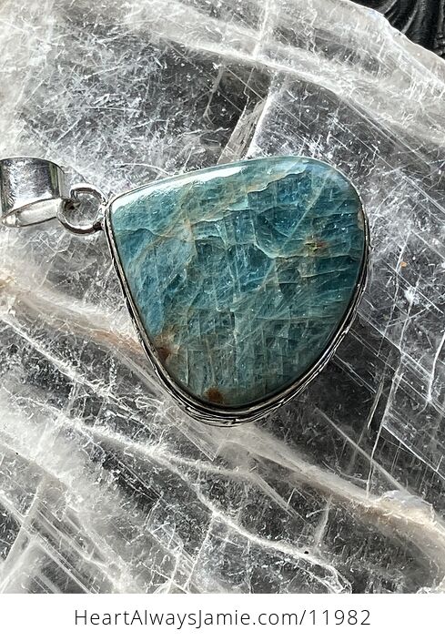 Flashy Blue Apatite Stone Crystal Jewelry Pendant - #XcHyFADGRZw-6