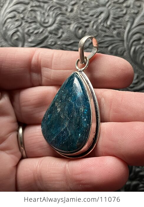 Flashy Blue Apatite Stone Crystal Jewelry Pendant - #kRQxFVR9Lf8-6