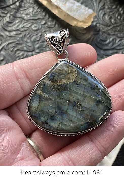 Flashy Labradorite Crystal Stone Jewelry Pendant - #7TWMOfwzlTc-2