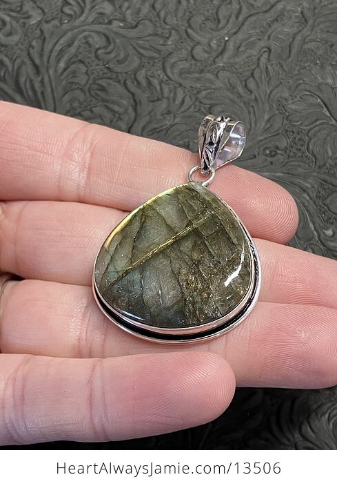 Flashy Labradorite Pendant Stone Crystal Jewelry Chip Discount - #pejjOF0MN38-5