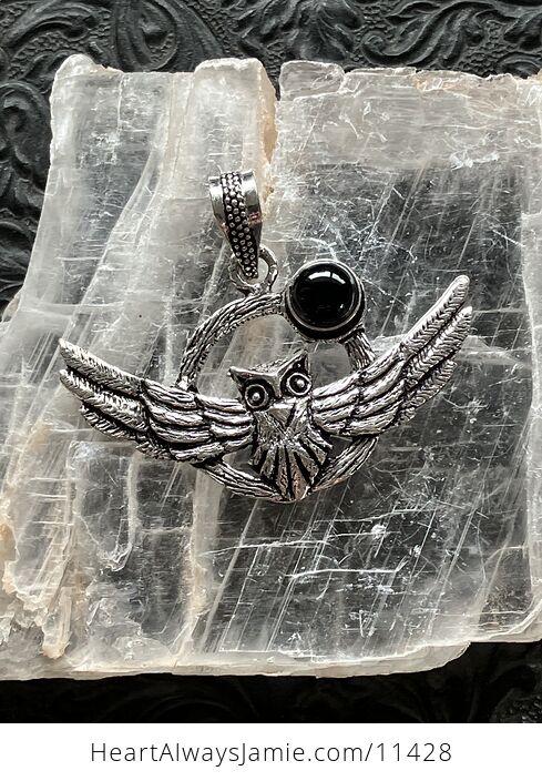 Flying Owl and Black Onyx Crystal Gemstone Stone Jewelry Pendant - #0pzP2NQkK0g-1