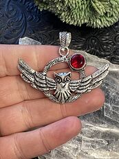 Flying Owl and Garnet Crystal Gemstone Stone Jewelry Pendant #KzCEKqF6LI4