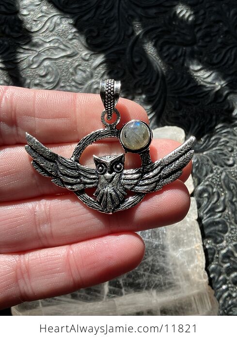 Flying Owl and Labradorite Crystal Gemstone Stone Jewelry Pendant - #7DQ0ATvw7hM-1