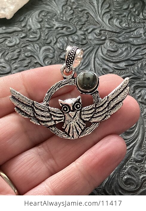 Flying Owl and Labradorite Crystal Gemstone Stone Jewelry Pendant - #t3QnNZhl9aY-3