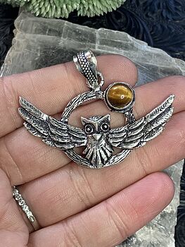 Flying Owl and Tigers Eye Crystal Gemstone Stone Jewelry Pendant #dm4qFL9xGYU