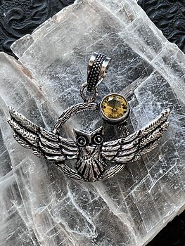 Flying Owl and Yellow Crystal Gemstone Stone Jewelry Pendant #8bxPq2uV1HY