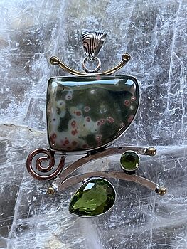 Funky Ocean Jasper and Peridot Crystal Stone Jewelry Pendant #IOG93AVlMFE