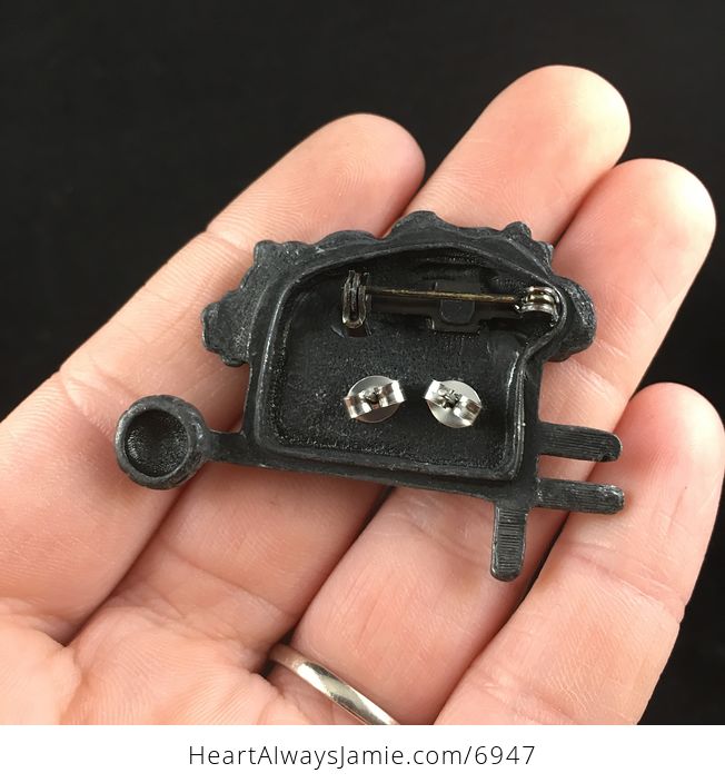 Garden Wheelbarrow and Flowers Earrings Brooch Necklace and Trinket Jewelry Box Set Vintage Torino Pewter - #uofUcAnawMk-4