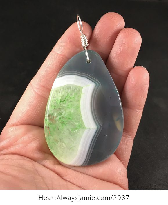 Gray Blue White and Green Druzy Agate Stone Pendant Necklace - #8y04X0cLhoc-2