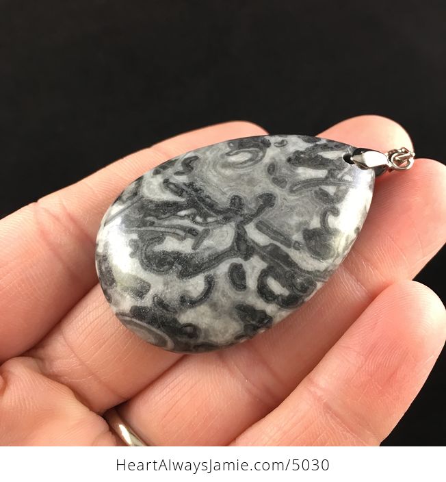 Gray Longfen Stone Jewelry Pendant - #PcenxXaiJhc-3