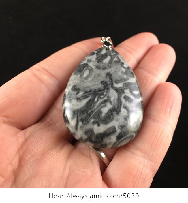 Gray Longfen Stone Jewelry Pendant - #PcenxXaiJhc-2