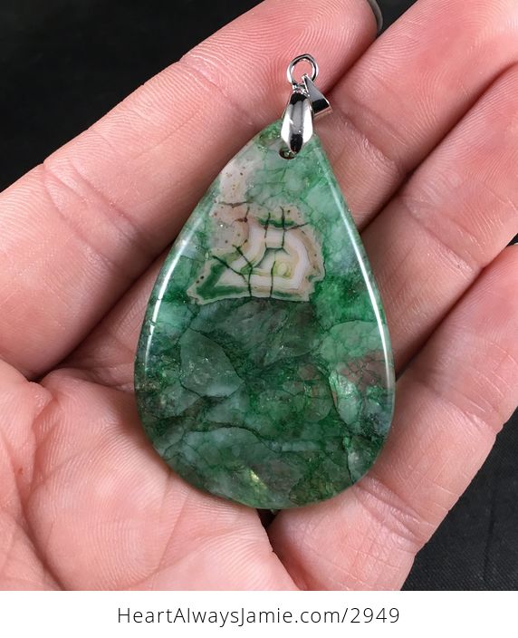 Green and Beige Druzy Agate Stone Pendant Necklace - #19qqPCCC5gc-1
